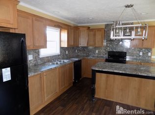 13 Edsel Dr, Rossville, GA 30741