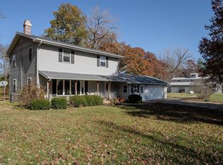 7773 Carl Springs Rd, Wapella, IL 61777