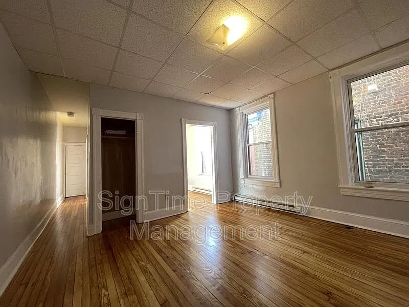1 bed, 1.0 bath, 1000 sqft, $925 — Photo 4