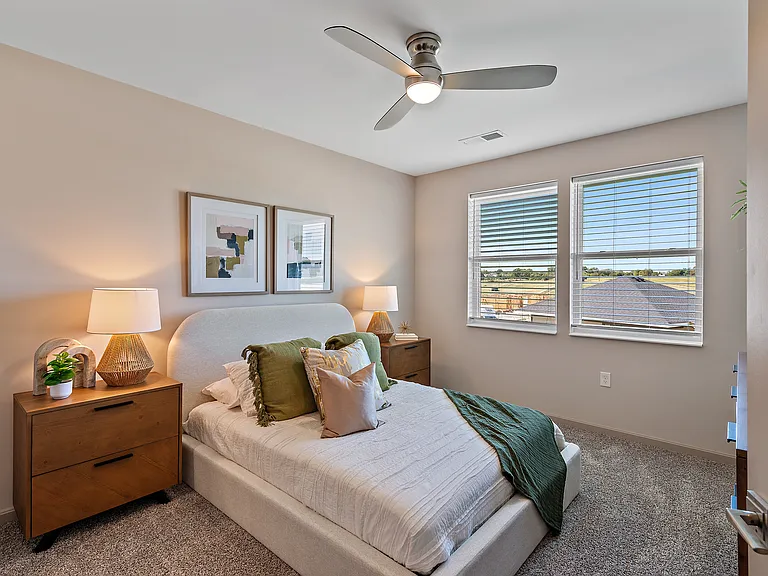 19Nineteen Promenade — Photo 163