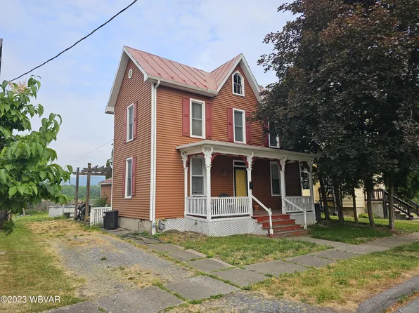 106 N Market St, Muncy, PA 17756
