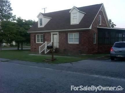 Alternate View, including the porch