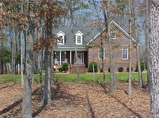 266 Broom Sage Dr, Angier, NC 27501
