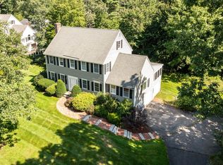 60 Pheasant Ln, Hampstead, NH 03841