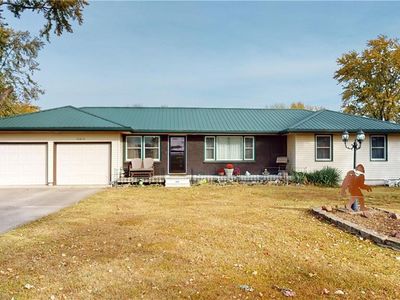 14810 Fairmount Rd, Basehor, KS, 66007