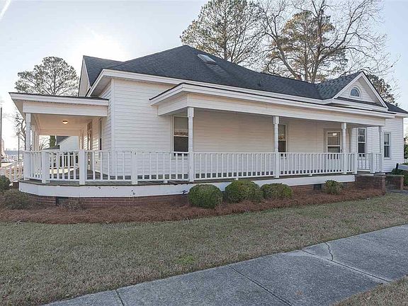 2nd image of 411 N Raiford St