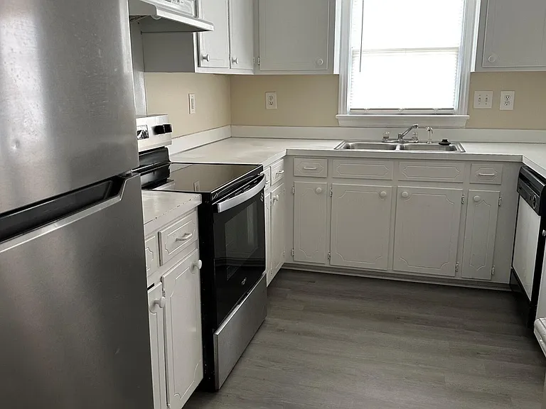 1117 Grovemont Dr #I-2 — Photo 8
