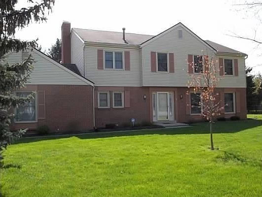 2nd image of 510 Birchwood Ct