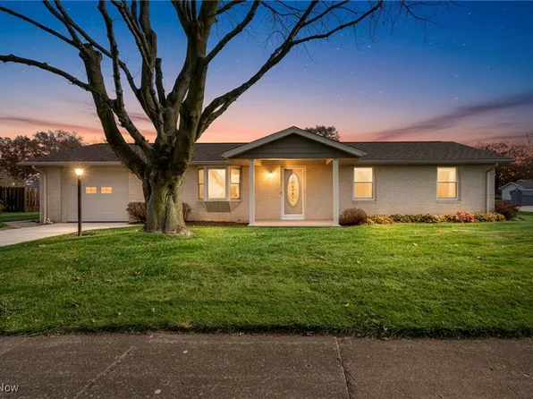 557 Ladyne Ave NW, Bolivar, OH 44612