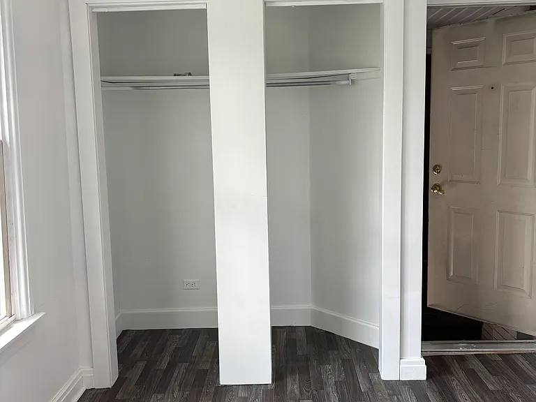 31 N Main St #4 — Photo 8
