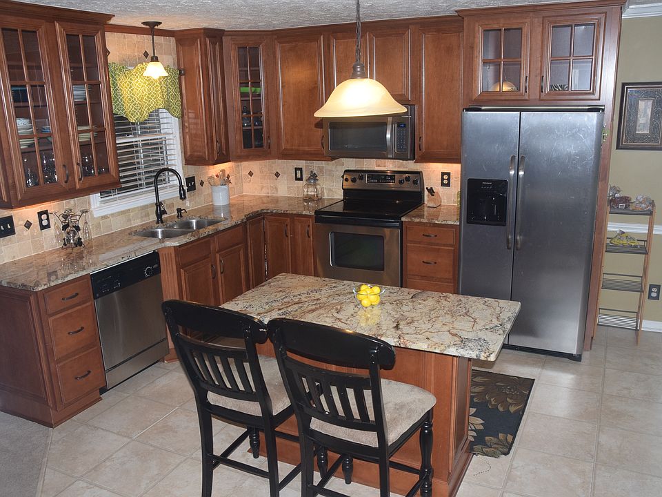 1st image of 7352 Beaver Run Dr