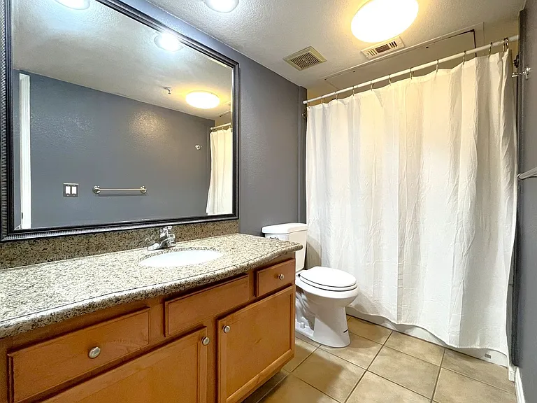 1020 La Terraza Cir #306 — Photo 28