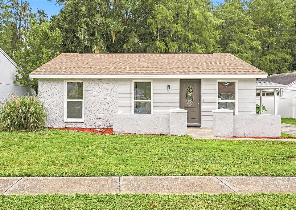 1st image of 16206 SAGEBRUSH ROAD