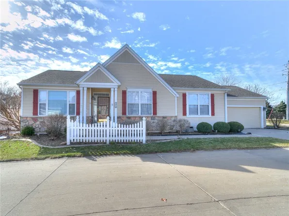 12718 Madison Ave, Urbandale, IA 50323