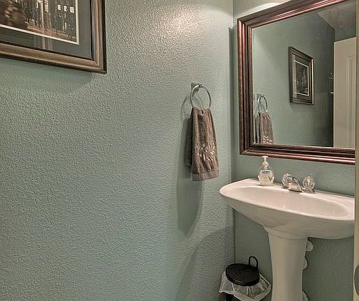 5th image of 3317 Savage Springs Dr