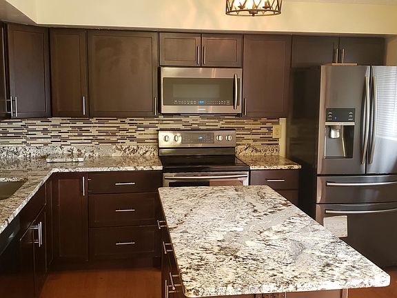 5th image of 9191 Sheffield Hunt Ct