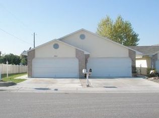 725 Whitley Ct, Fruitland, ID 83619
