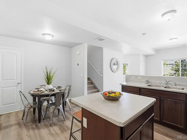 7375 Forest Meadows Ave — Photo 14