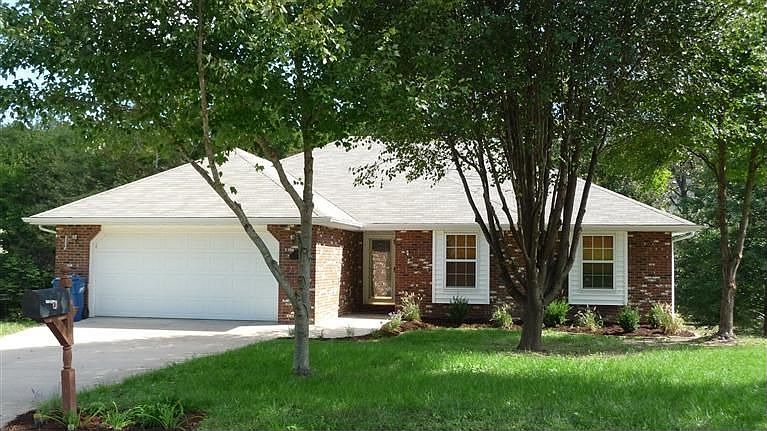 1st image of 1725 Providence Dr