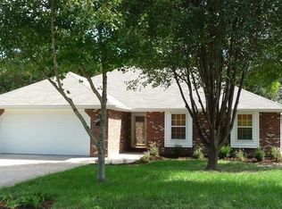 1725 Providence Dr, Jefferson City, MO 65109