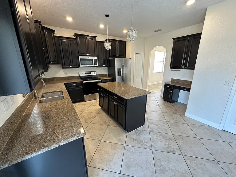 2730 Atherton Dr — Photo 17
