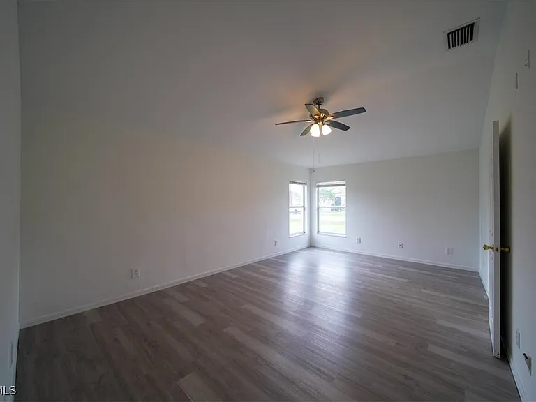 1502 Scholar Ct — Photo 24
