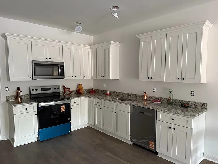 834 Ridgewood Dr #4 — Photo 7