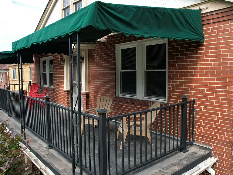 3884 Vine St — Photo 22