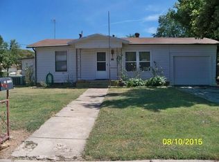 132 Roselawn St, Coleman, TX 76834