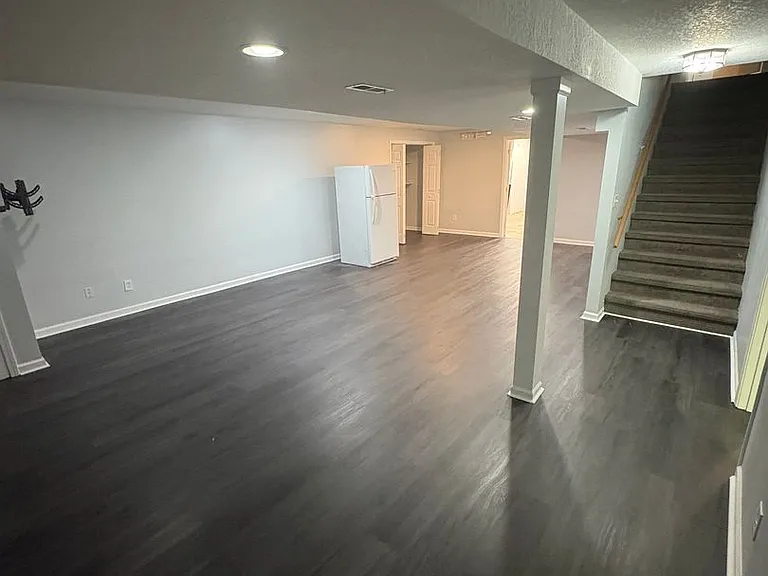 13172 Kessler St — Photo 32
