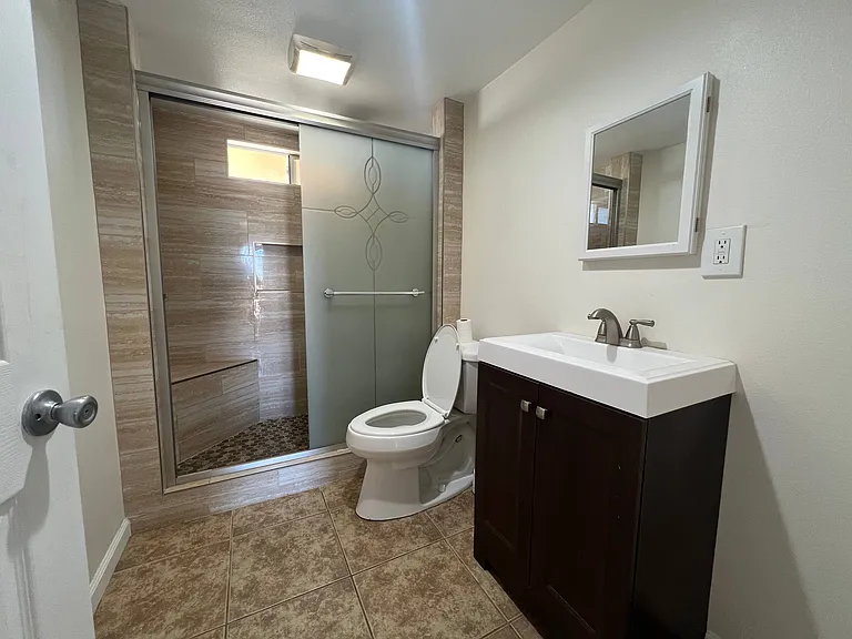 Main Home Bathroom