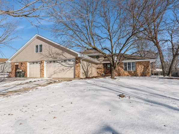 23007 S Patricia Ln, Channahon, IL 60410