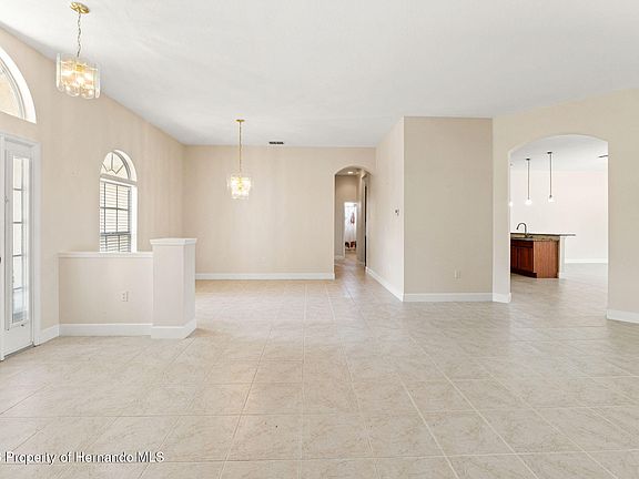 5th image of 5155 Brackenwood Dr
