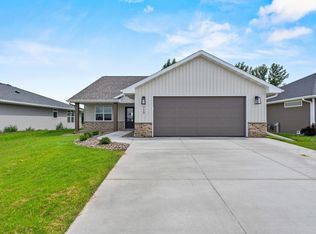 710 Tambour Ct #3, De Pere, WI 54115