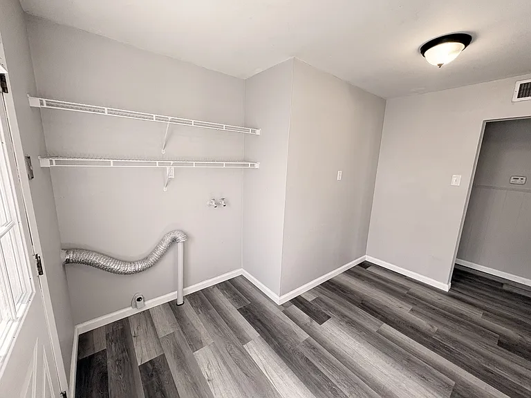297 Saint Eugene Ln — Photo 5