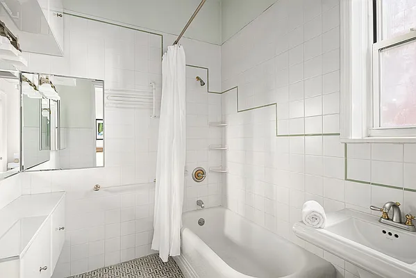 Rented by Douglas Elliman | media 20
