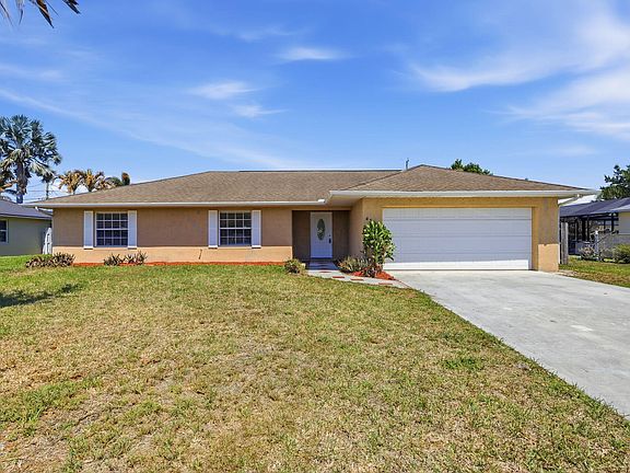 2nd image of 4381 SW Appleseed Road