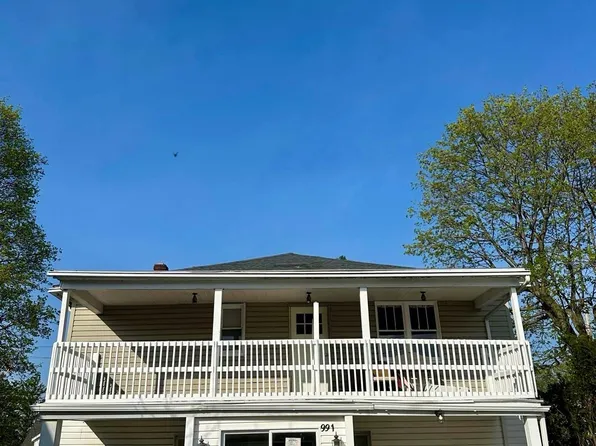 991 E Chestnut St, Hazleton, PA 18201