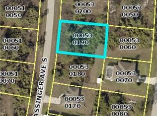 1041 Bassinger Ave S, Lehigh Acres, FL 33974