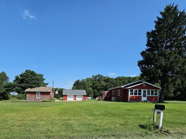 36550 County Road 352, Decatur, MI 49045