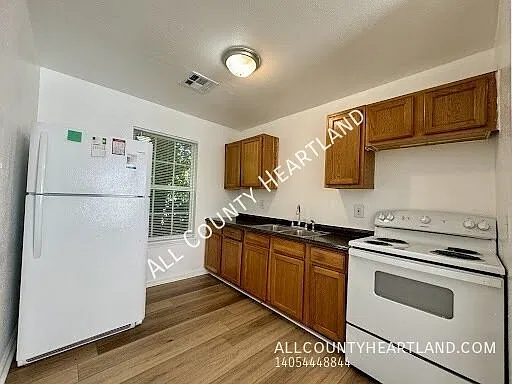 Fall Move In Special 50% Off First Months Rent! — Photo 4