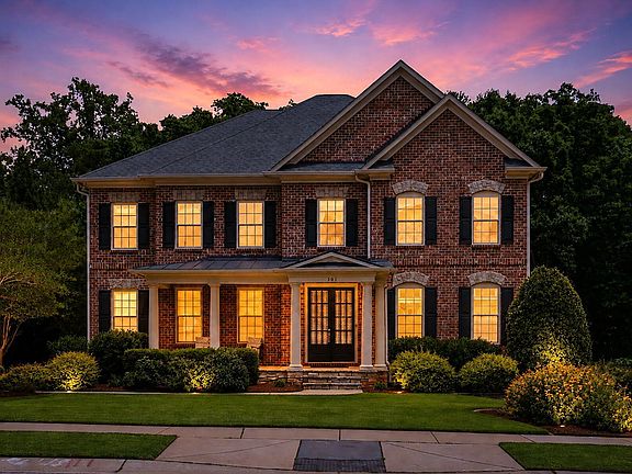 2nd image of 301 Harvestwood Dr