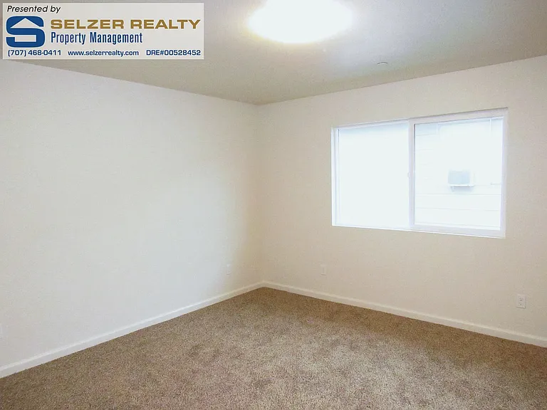 1119-1125 S Dora St #A-P — Photo 7