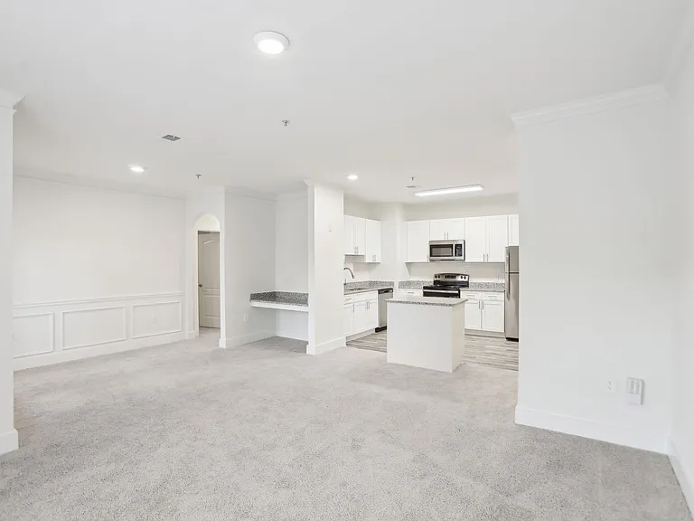 Wesley Kensington Apartments at Stonecrest — Photo 10