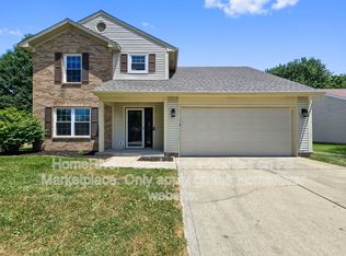 629 Lake Crossing Ct, Franklin, IN 46131