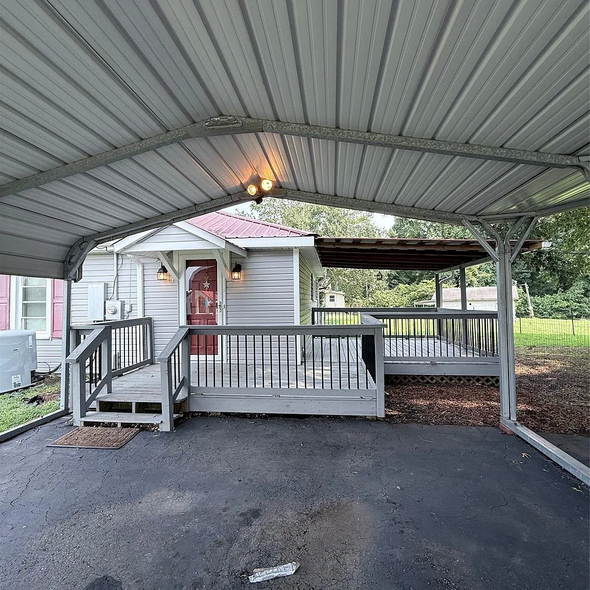 2 bed, 2.0 bath, $1,500 — Photo 3