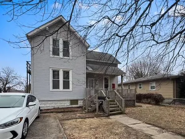 140 N Ridge St, Crown Point, IN 46307