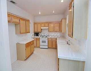 5th image of 9560 Silver Frost St