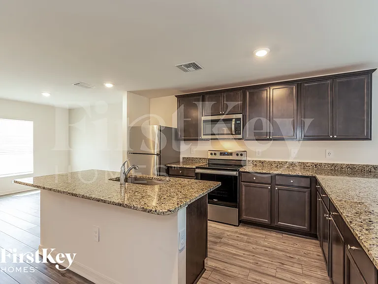 3446 Colfax Ln — Photo 6