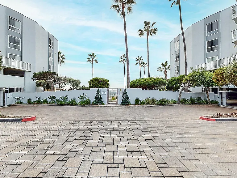 A vacation-style entrance to the pool.